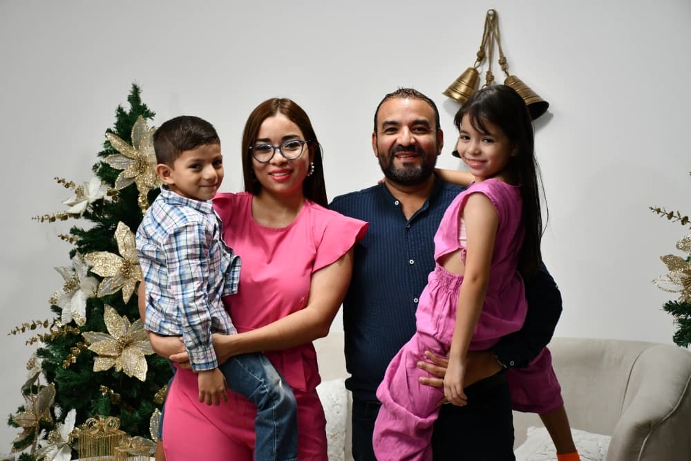 Familia de Iglesia Ágape